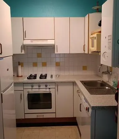 : Super A 50 M De La Plage. Appartement